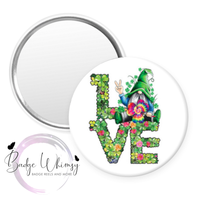 St Patrick's Day - Gnome - Love - Pin, Magnet or Badge Holder